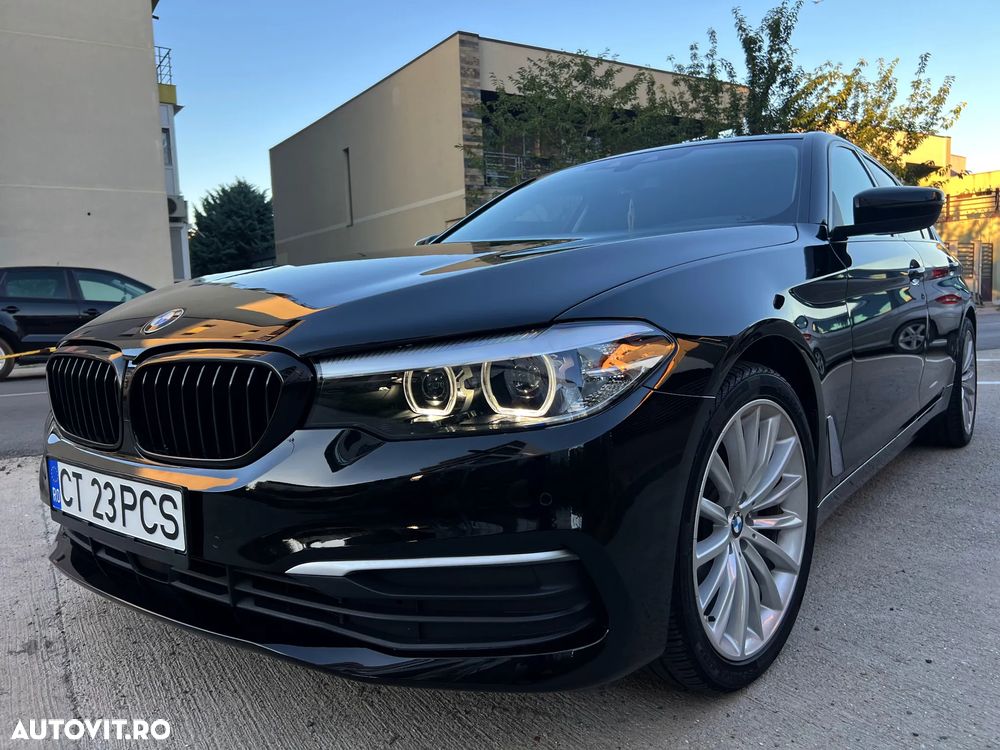 BMW Seria 5 520d Aut. Luxury Line - 2