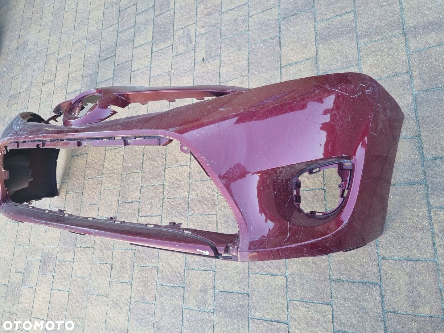corolla verso 12- 13- zderzak przód oryginał - 3