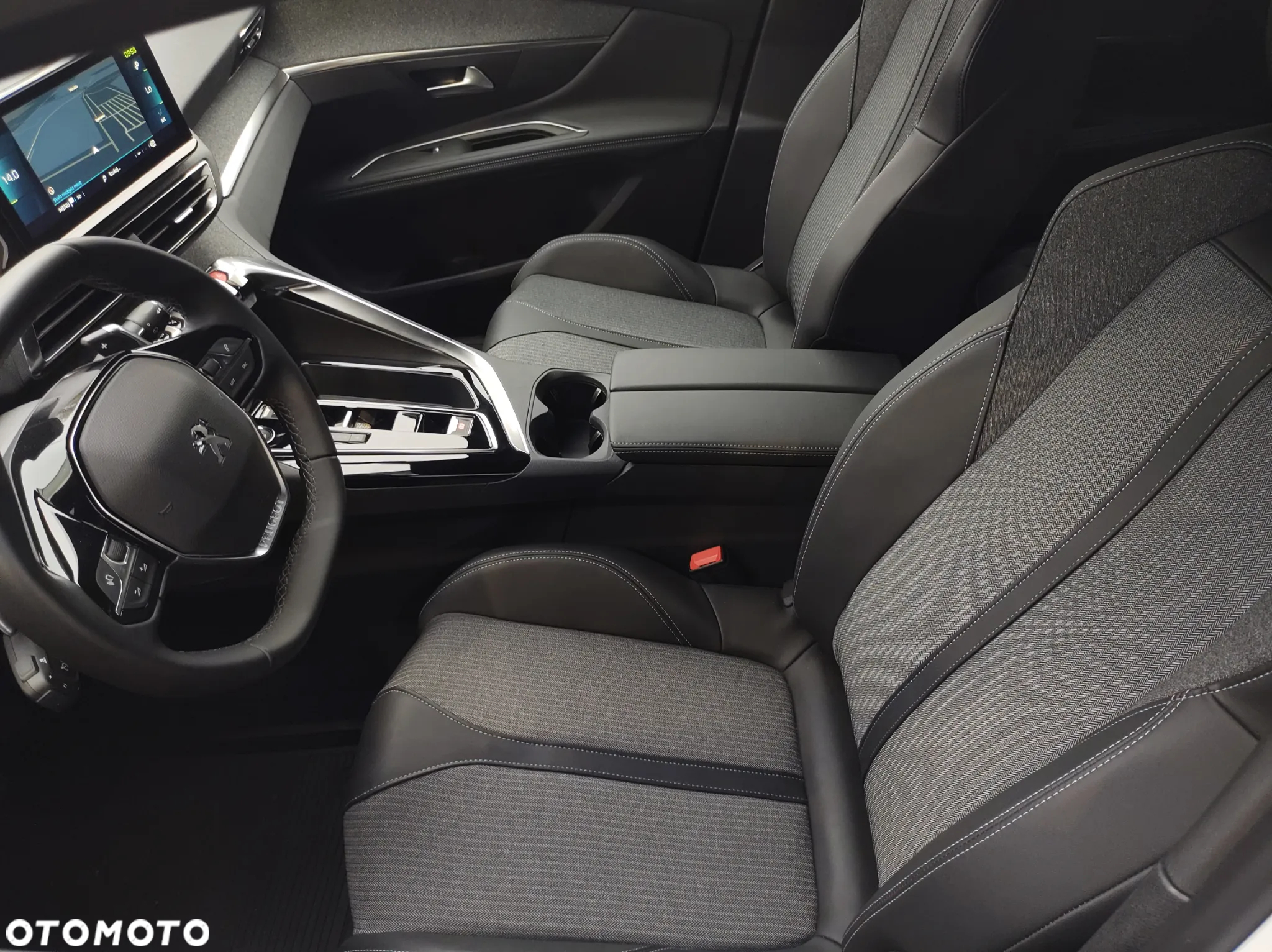 Peugeot 3008 1.6 PureTech Hybrid PHEV Allure Pack S&S EAT8 - 16