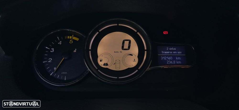 Renault Mégane Sport Tourer 1.5 dCi Dynamique S SS - 6