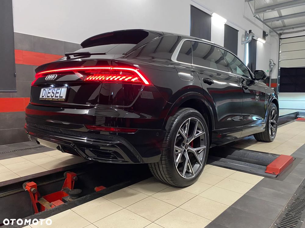 Audi Q8 50 TDI quattro tiptronic - 11