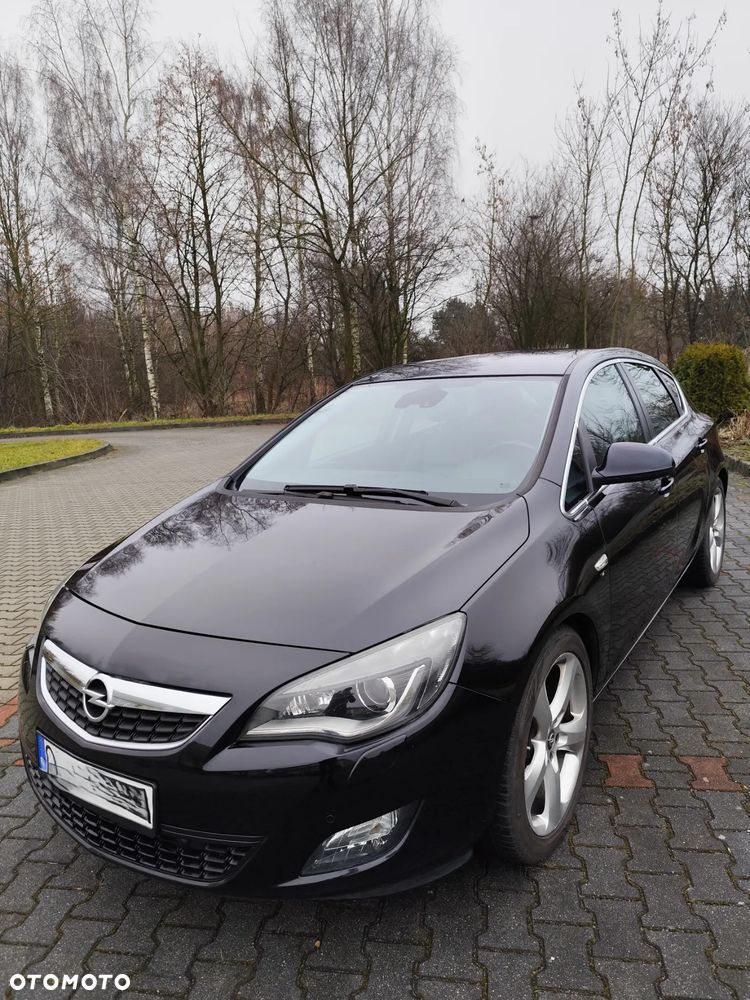 Opel Astra 1.6 T Cosmo - 7