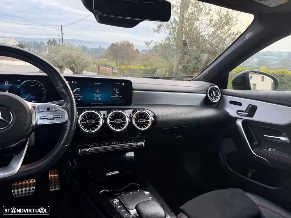 Mercedes-Benz CLA 250 e Shooting Brake AMG Line - 13