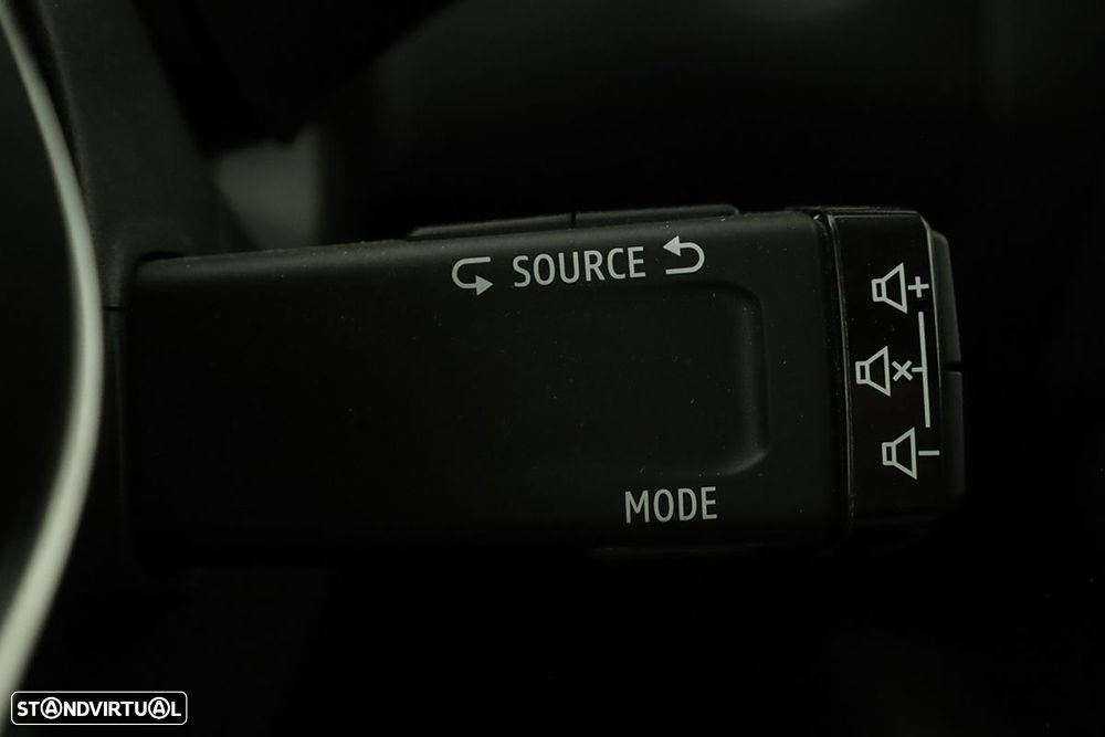 Renault Captur 1.0 TCe Techno Bi-Fuel - 16