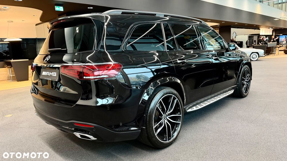 Mercedes-Benz GLS - 19