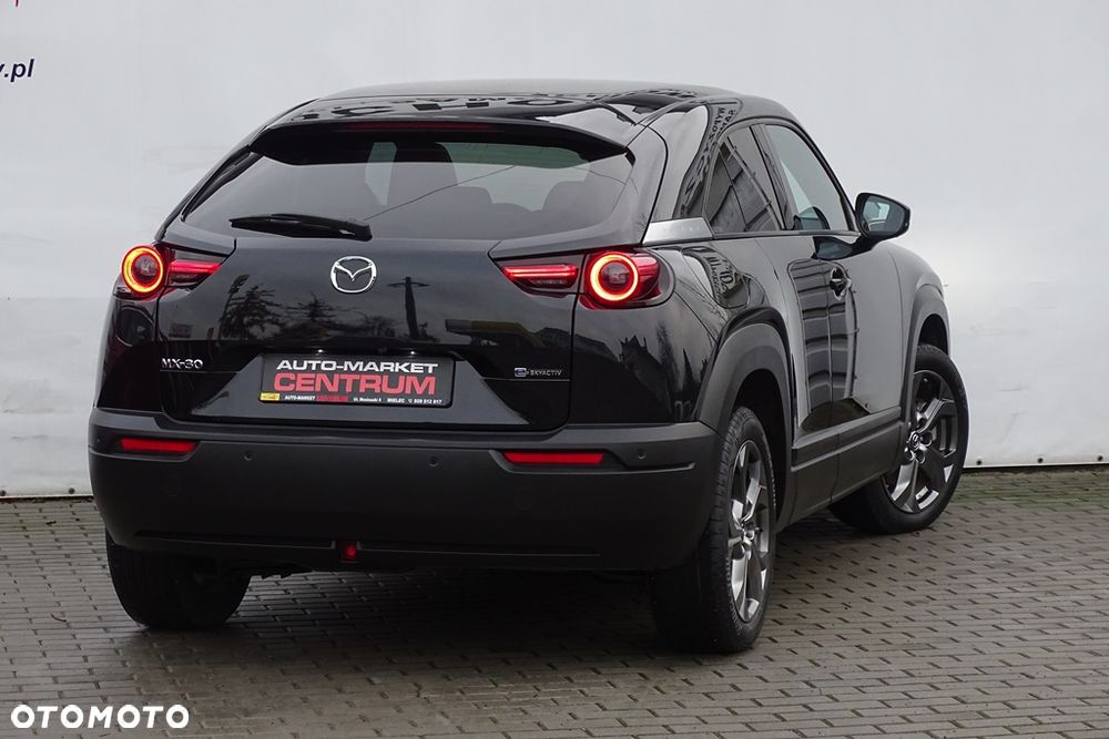 Mazda MX-30 e-SKYACTIV MAKOTO - 16