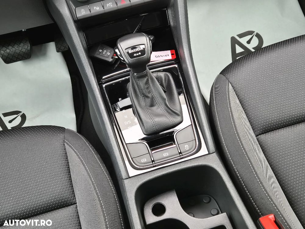 Skoda Karoq 2.0 TDI SCR 4x4 DSG Ambition - 21