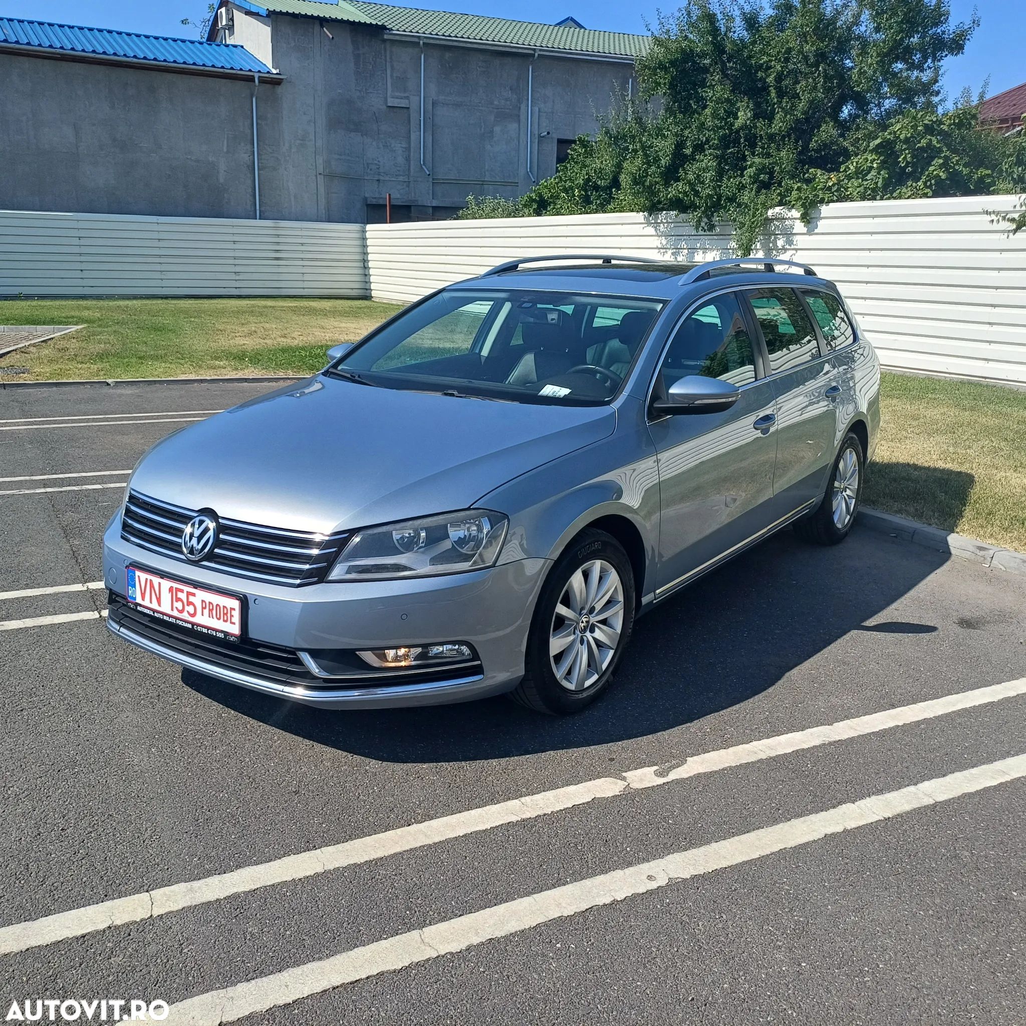Volkswagen Passat Variant 2.0 TDI BlueMotion Technology R-Line - 1