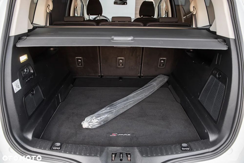 Ford S-Max 1.5 Eco Boost Start-Stopp Titanium - 30