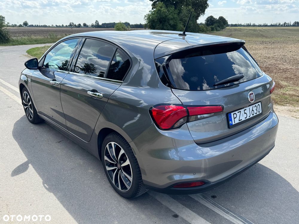 Fiat Tipo 1.6 MultiJet 16v Lounge - 7