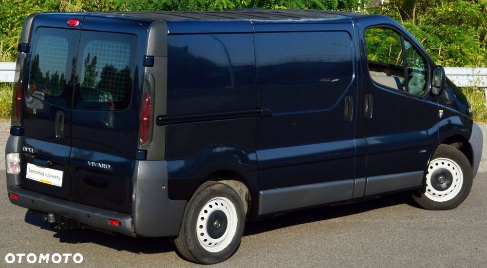 Opel VIVARO - 11