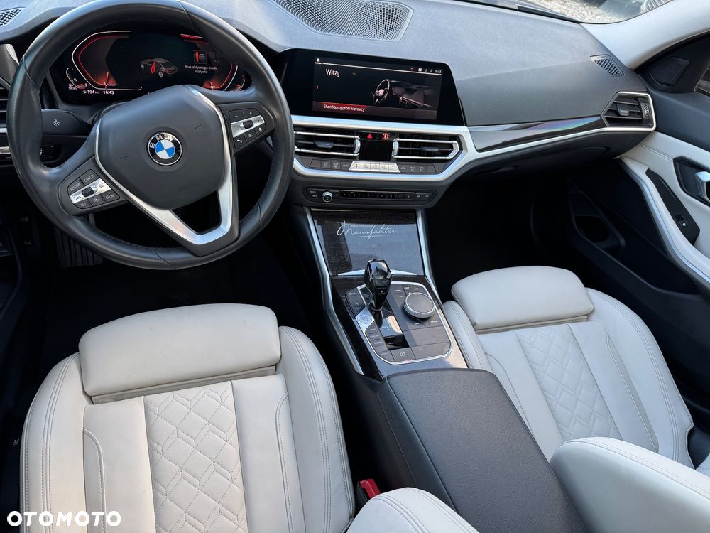BMW Seria 3 320d Edition Luxury Line Purity - 13