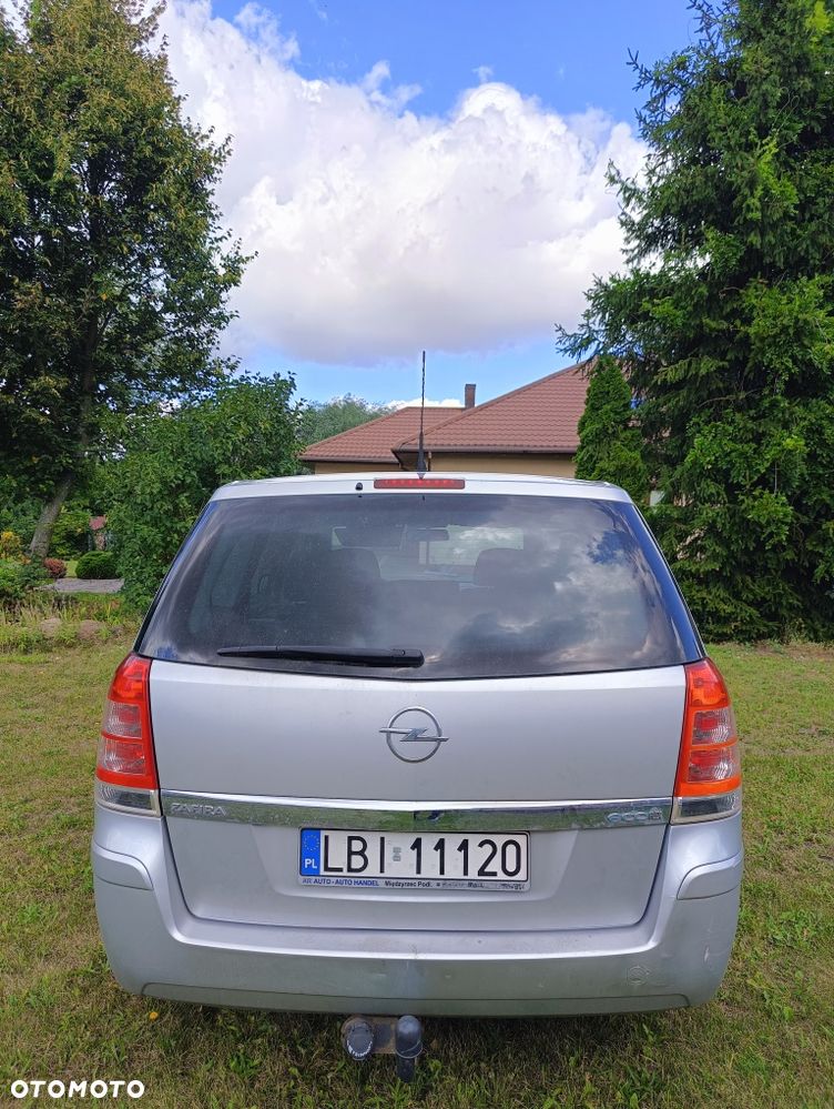 Opel Zafira - 4