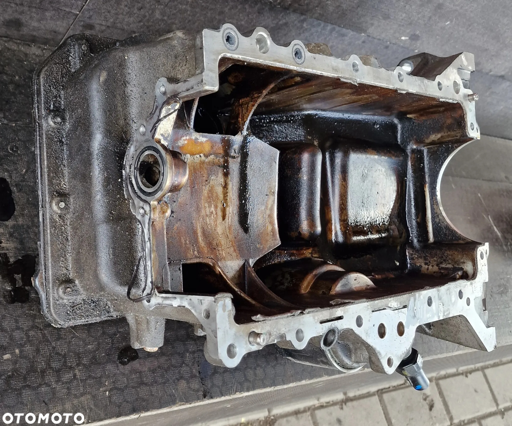MISKA OLEJOWA 21135-2B000 1.4 G4FA HYUNDAI i30 KIA - 4