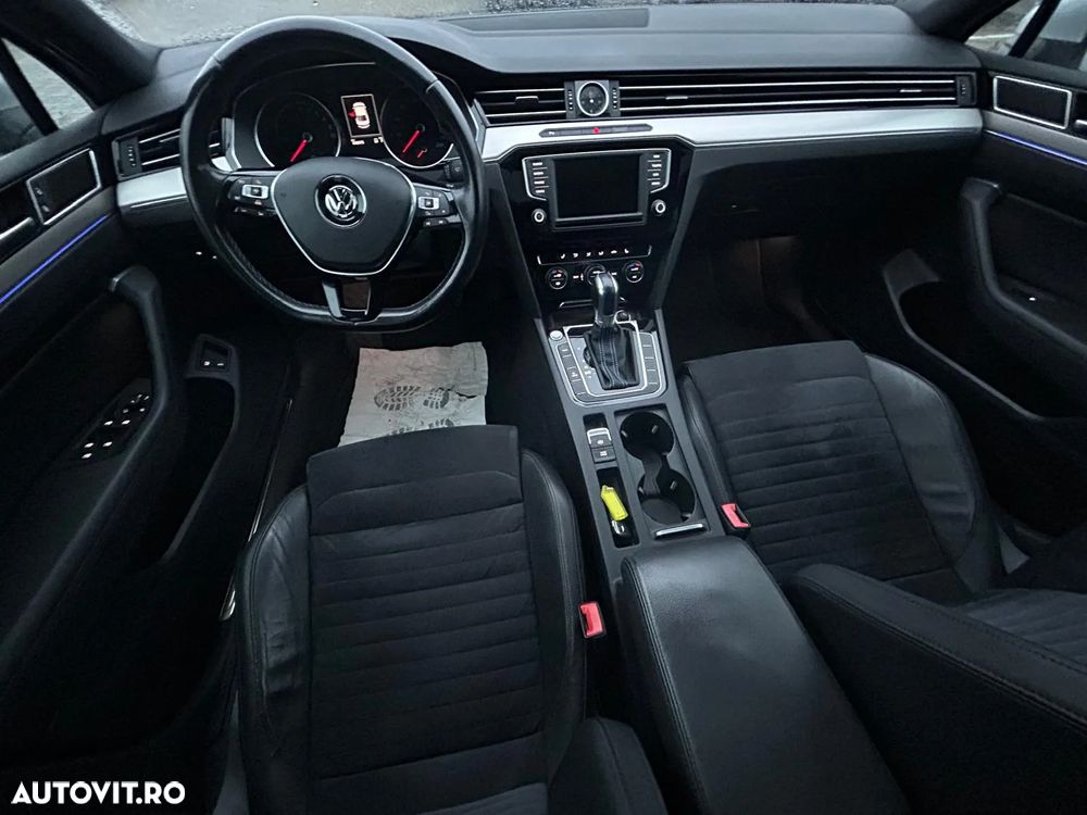 Volkswagen Passat - 16