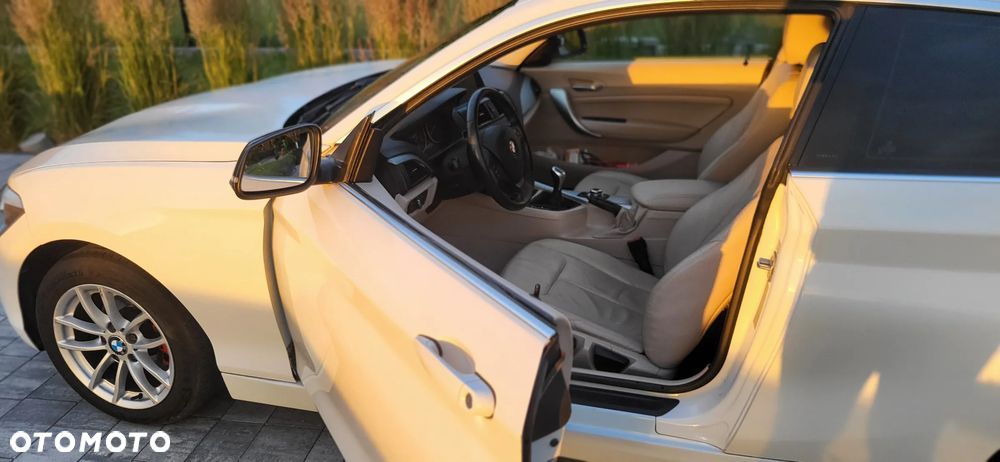 BMW Seria 1 118d Sport Line - 1