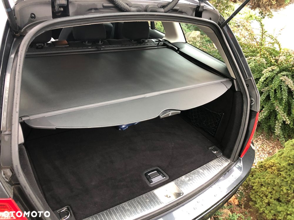 Mercedes-Benz Klasa C 220 CDI BlueEff Avantgarde - 12