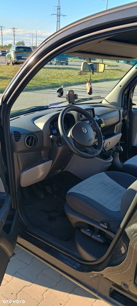 Fiat Doblo - 8