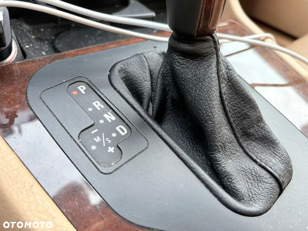 BMW Seria 5 - 36