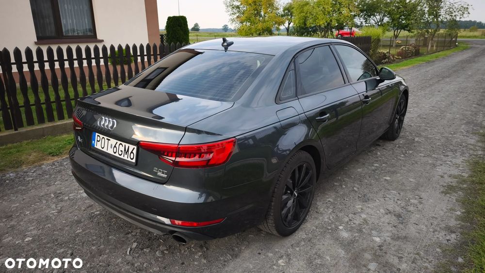 Audi A4 Limousine 2.0 TFSI ultra S tronic - 7