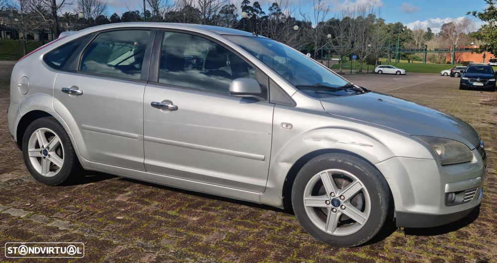 Ford Focus 1.6 TDCi Ghia - 5