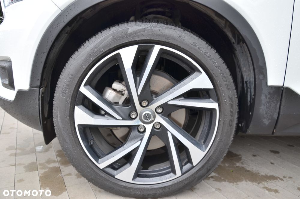 Volvo XC 40 T5 AWD Geartronic R-Design - 9