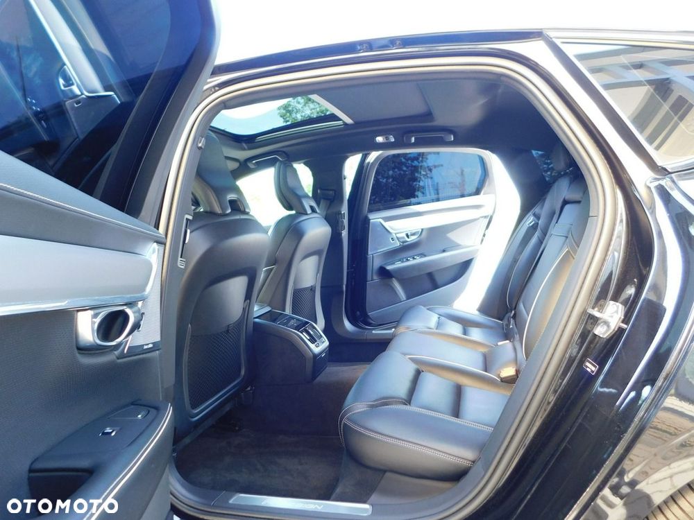 Volvo S90 - 15