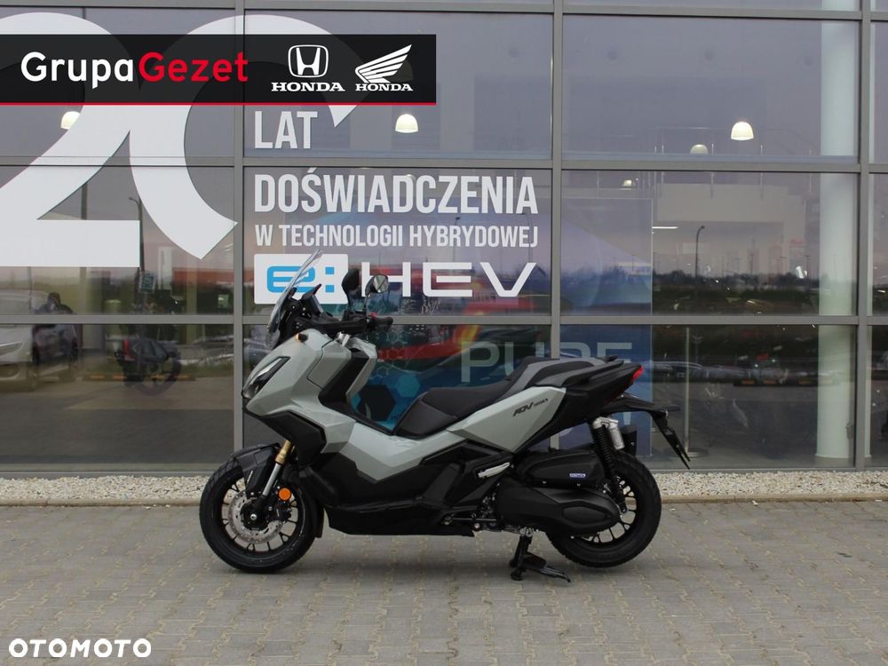 Honda X-ADV - 2