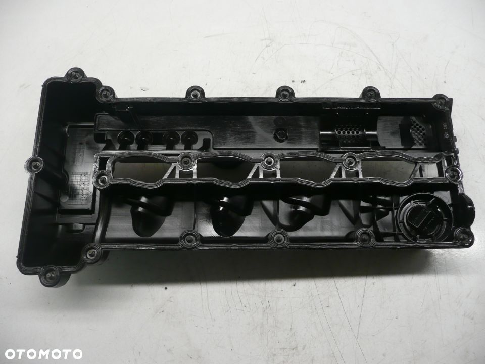MERCEDES W212 POKRYWA ZAWORÓW 2.2 CDI A6510100230 - 5