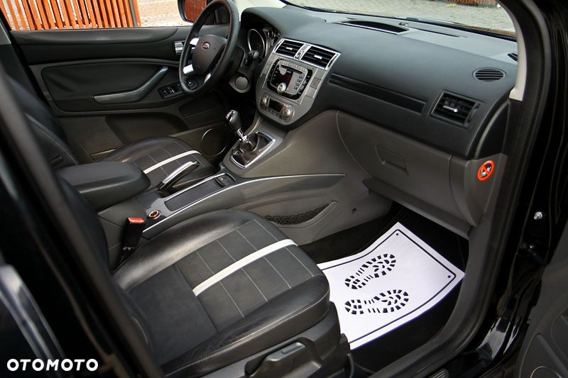 Ford Kuga 2.0 TDCi 4x4 Titanium - 7