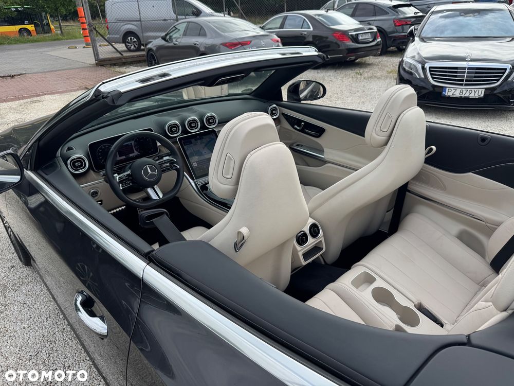 Mercedes-Benz CLE 200 4Matic 9G-TRONIC Edition AMG Line - 34