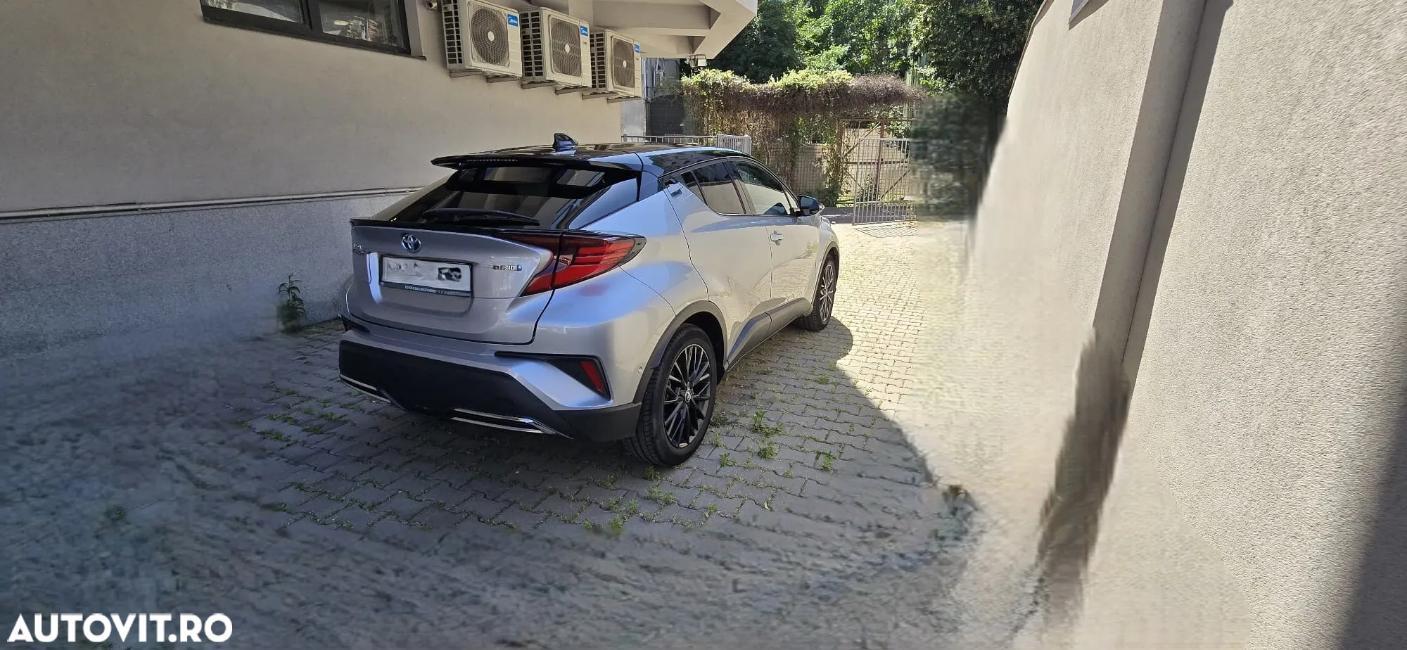 Toyota C-HR 2.0 HSD 184 CP 4x2 CVT Classy Bi-Tone - 5
