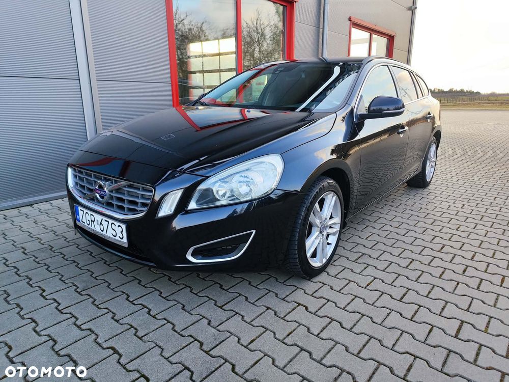 Volvo V60 - 1