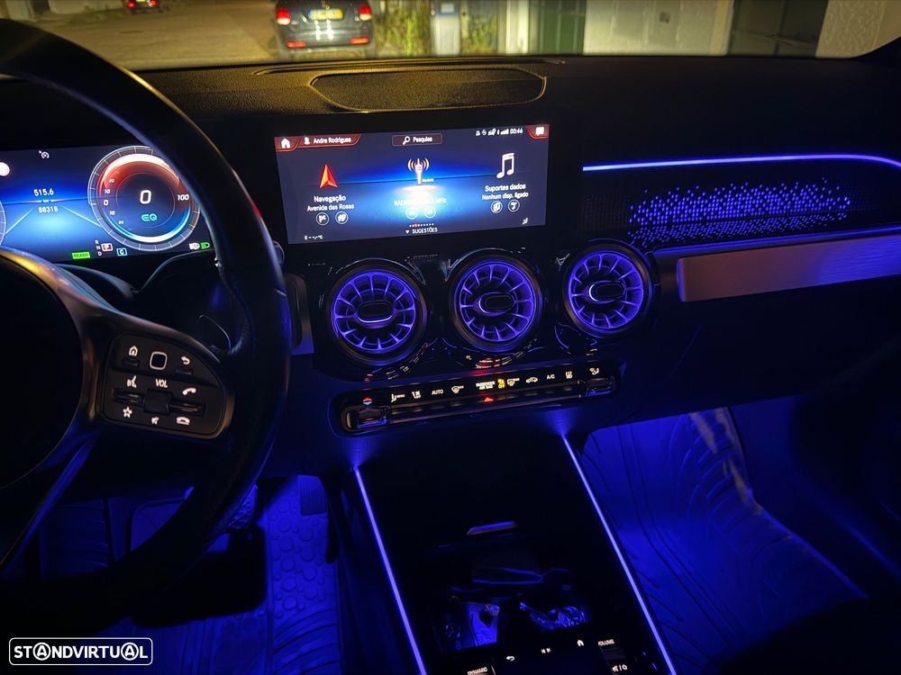 Mercedes-Benz EQB 300 4Matic - 4