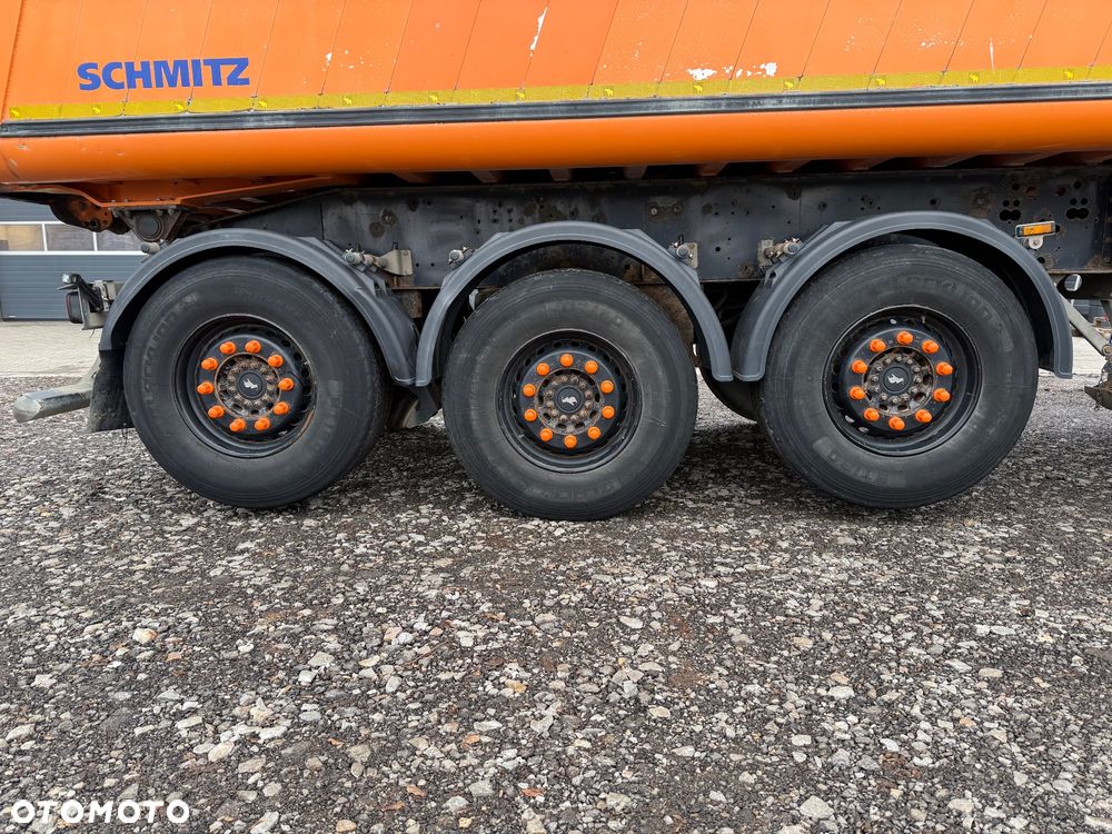 Schmitz Cargobull SKI 25 - 6