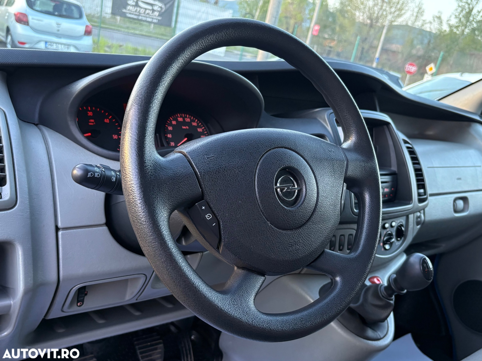 Opel Vivaro 2.0 CDTI L2H1 - 10
