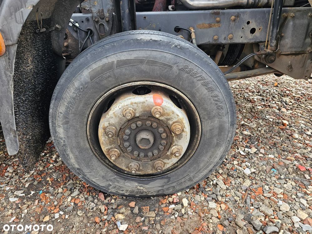 KOŁO FELGA OPONA ZAPAS DAF LF 45 BFGOODRICH ROUTE CONTROL  235/75 R 17,5 8 SZPILEK - 1