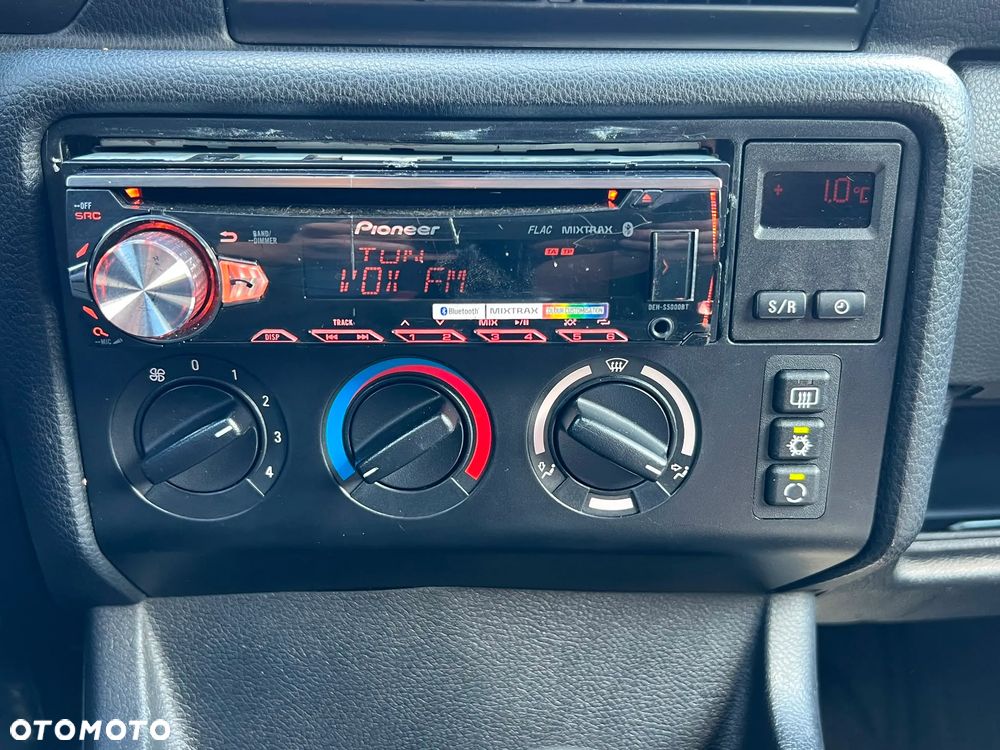 BMW Seria 3 316i - 19