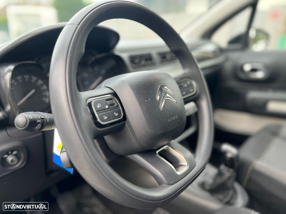 Citroën C3 1.2 PureTech Shine - 4