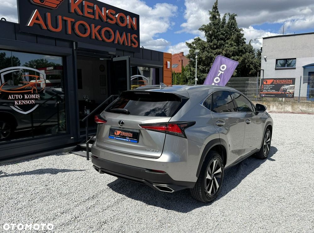 Lexus NX 300 Executive Line - 3