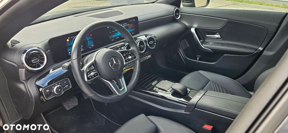 Mercedes-Benz CLA 180 d 8G-DCT Progressive - 14