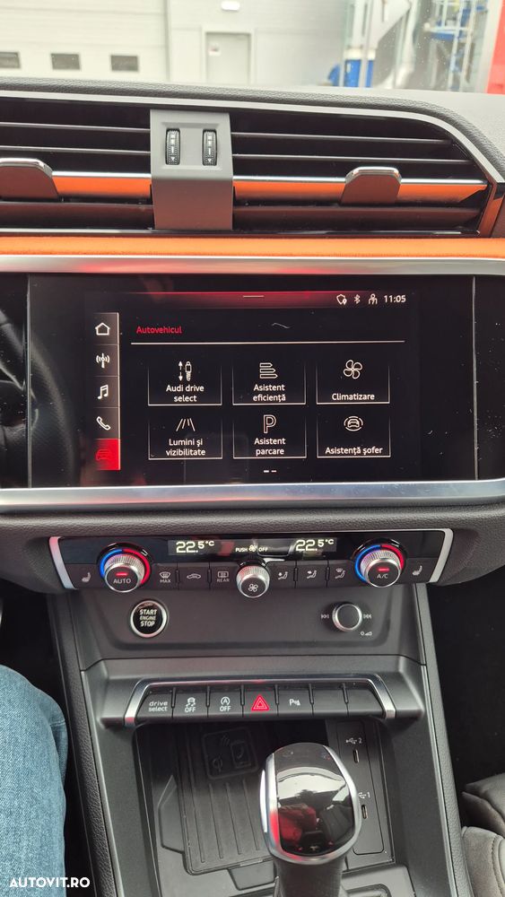 Audi Q3 2.0 35 TDI S tronic quattro S Line - 22