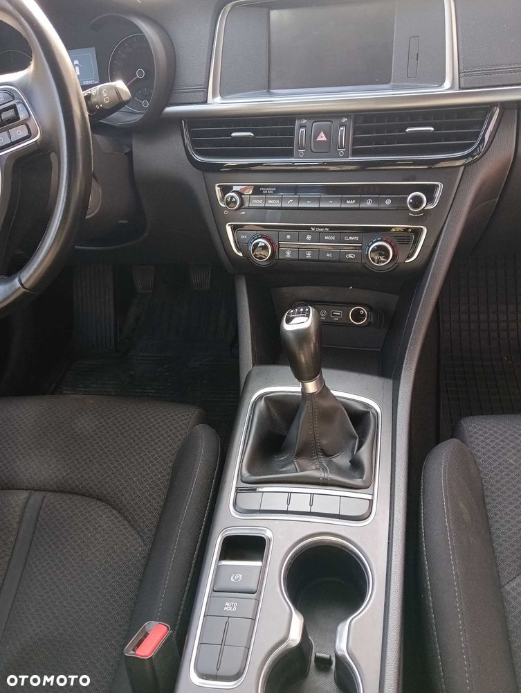 Kia Optima - 5