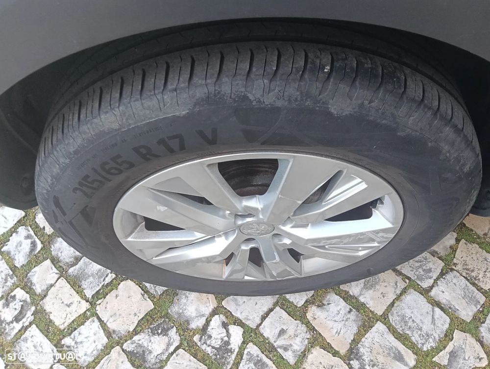 Peugeot 3008 1.5 BlueHDi Active - 24