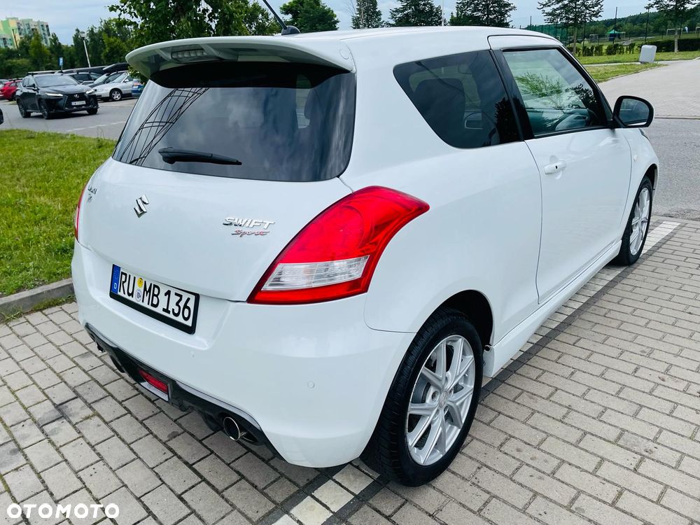 Suzuki Swift - 3