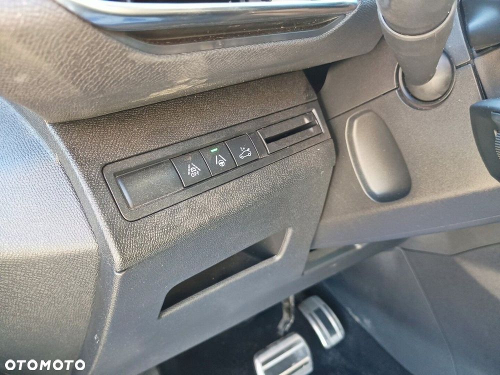 Peugeot 5008 - 20