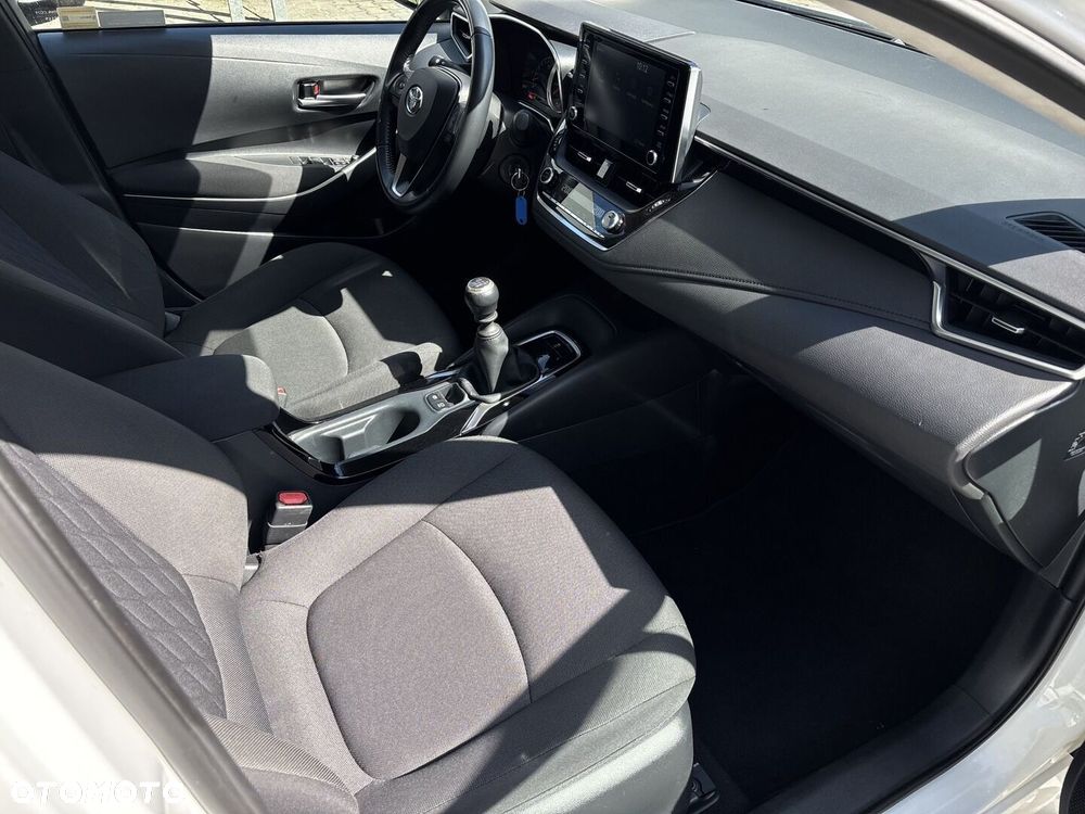 Toyota Corolla - 20