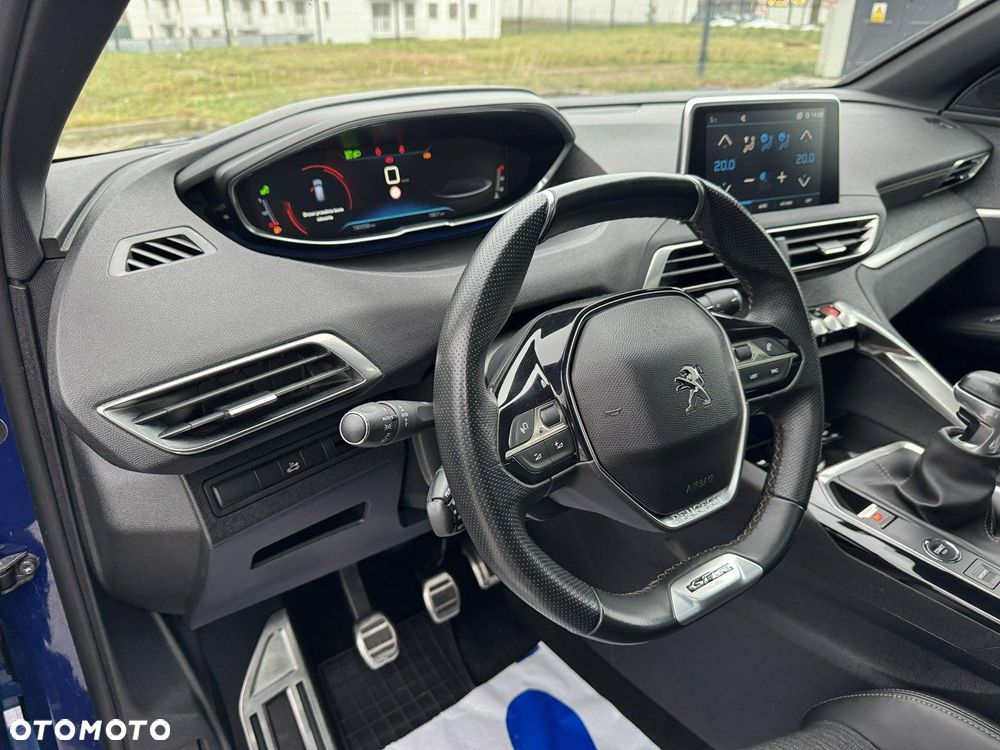 Peugeot 3008 2.0 HDi Premium - 19