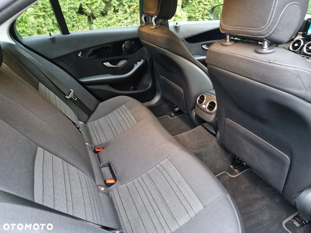 Mercedes-Benz Klasa C 180 9G-TRONIC - 15