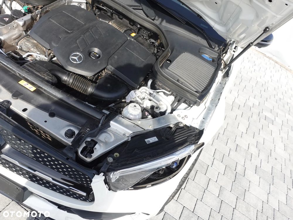 Mercedes-Benz GLC 300 de 4Matic 9G-TRONIC AMG Line - 8